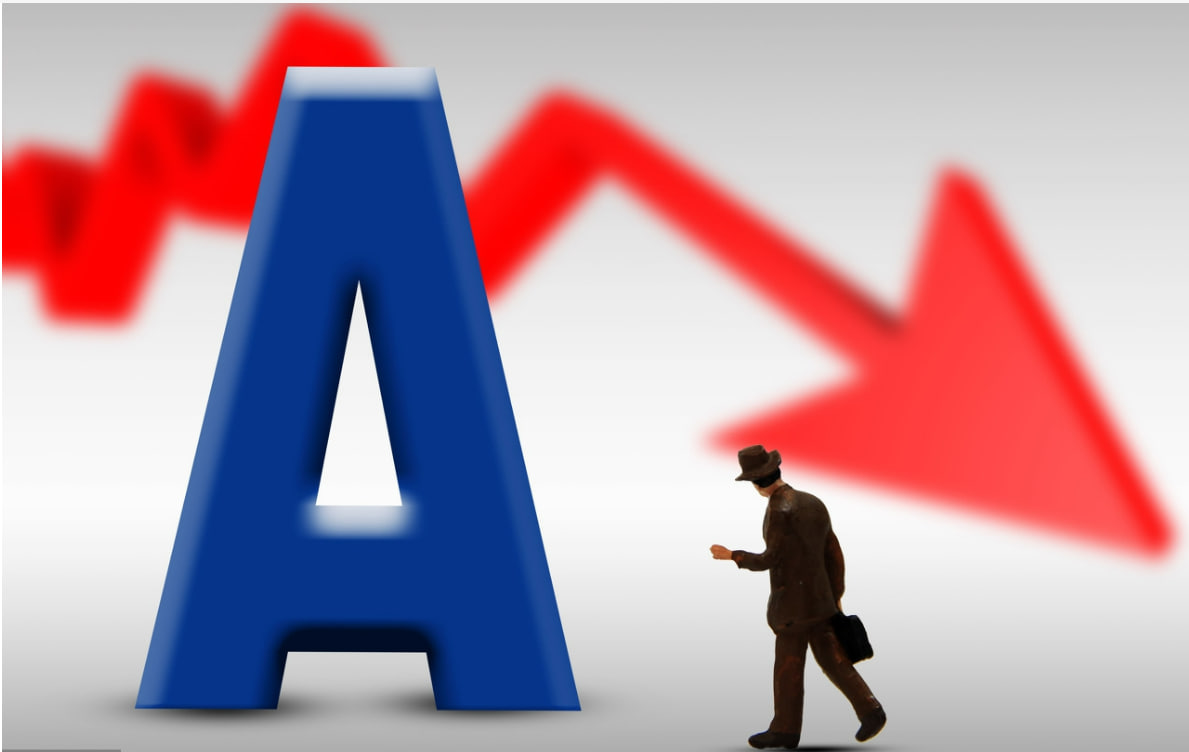 炒股软件app排名 比亚迪上半年成绩单:新能源汽车市场持续领跑,研发投入再创新高!